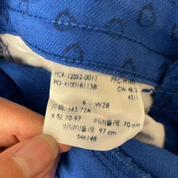 Levi’s Mid Rise Skinny Size 6 Petite Blue NWT - Picture 8 of 8